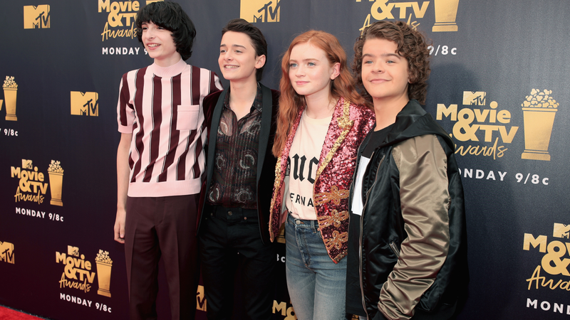 Illustration for article titled Everyone on the MTV Movie & TV Awards Red Carpet Dressed for Very Different Events